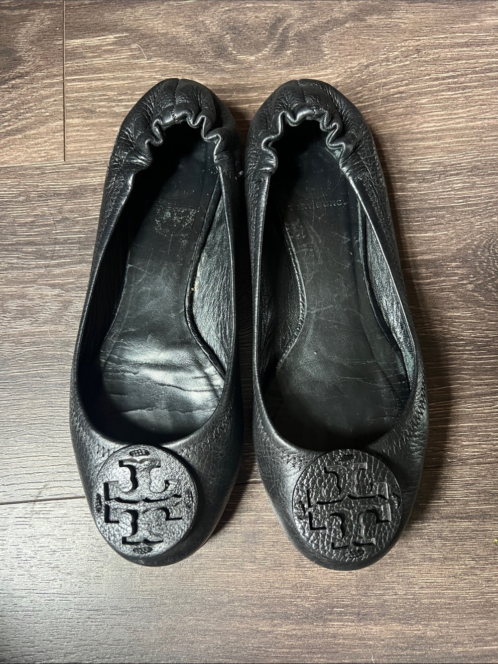 Tory Burch Logo Ballet Flats with Elastic Back
